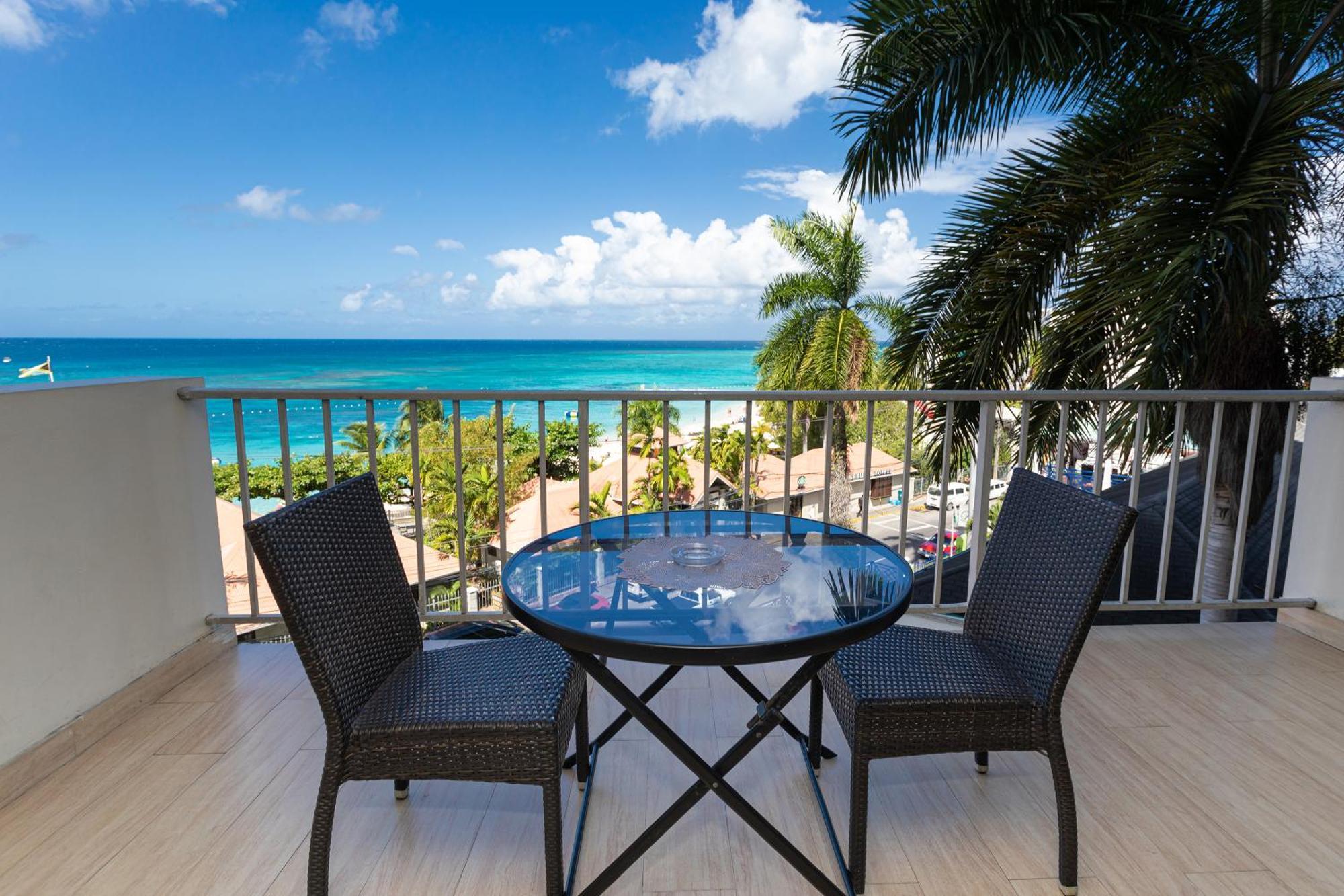 Montego Bay Club Apartments Exteriér fotografie